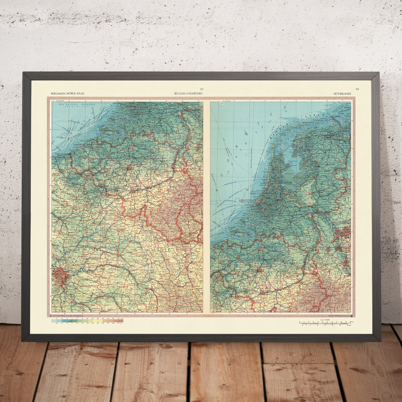 Mapa antiguo de Bélgica, Luxemburgo y Países Bajos realizado por el Servicio de Topografía del Ejército Polaco, 1967: límites políticos, paisaje físico, ciudades principales, ríos y cadenas montañosas